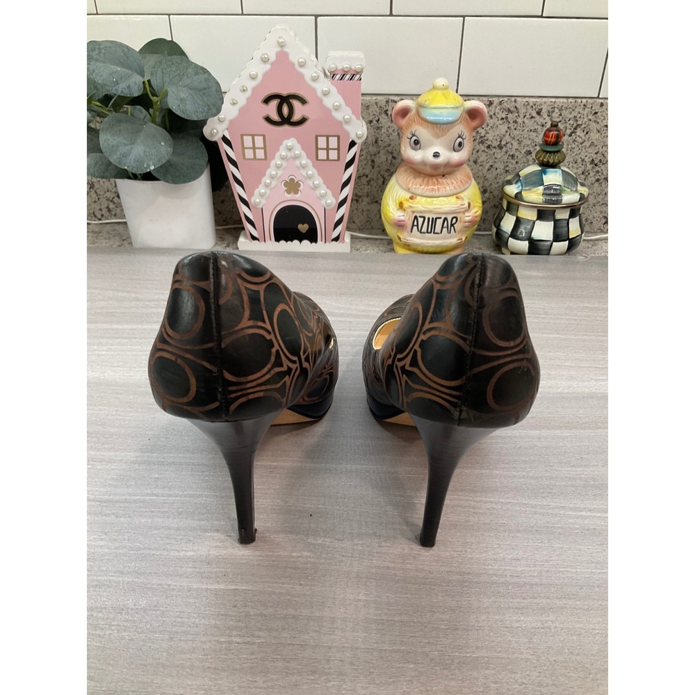COACH BASIL BLACK AND WHISKEY LOGO HEELS - Picture 2 of 15